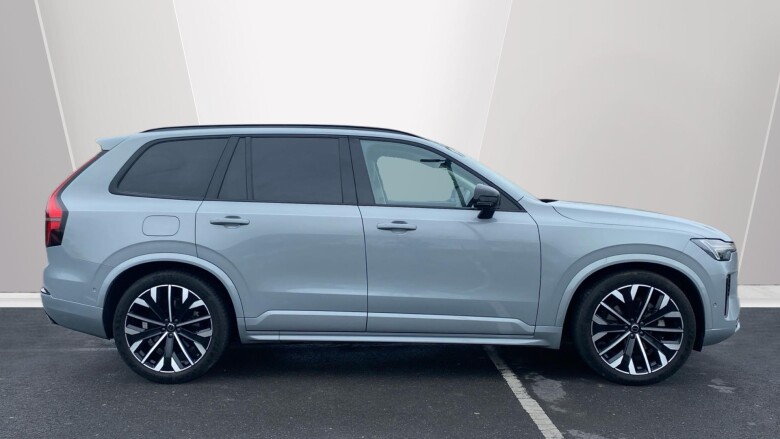 Volvo XC90 2.0 B5P Ultra Dark 5dr AWD Geartronic Petrol Estate